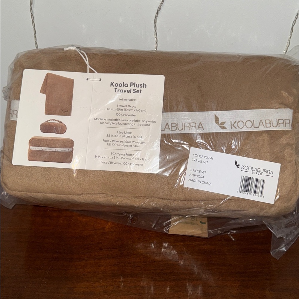 Koolaburra by Ugg Travel Set